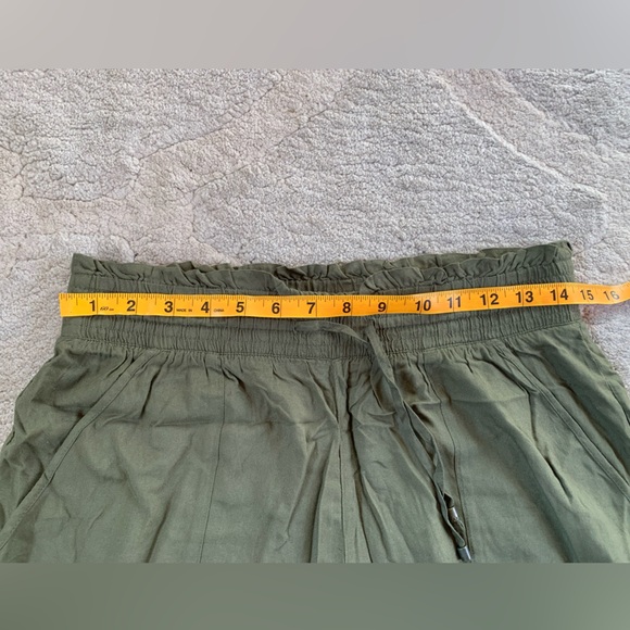 Abercrombie and Fitch high waisted wide leg pants - Picture 3 of 4